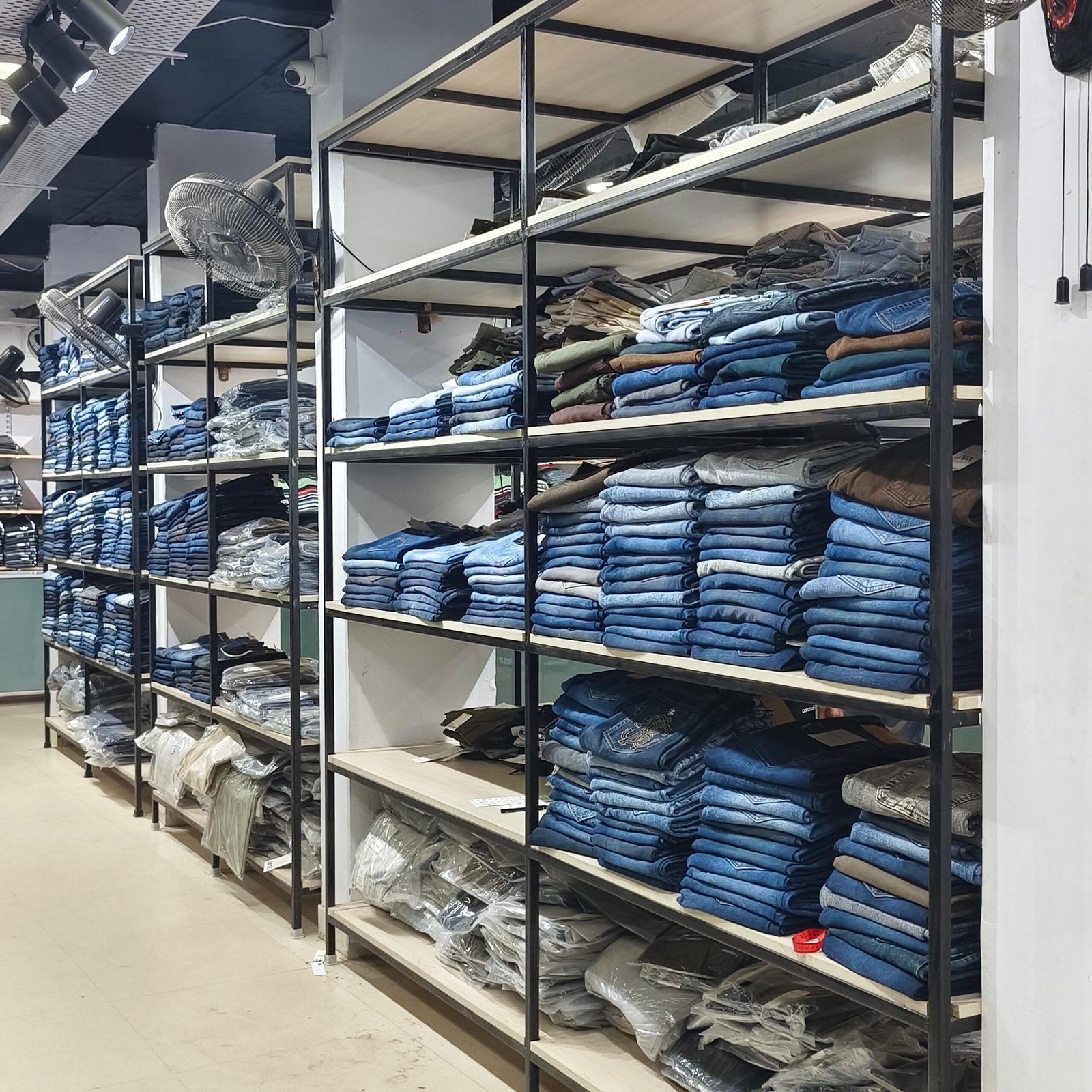 Wardrobe-e-Jamia Outlet